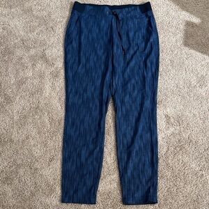 Athleta Women's Blue Striped Joggers